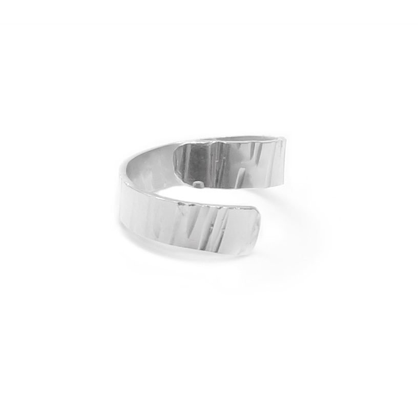 B212-silver bark ring
