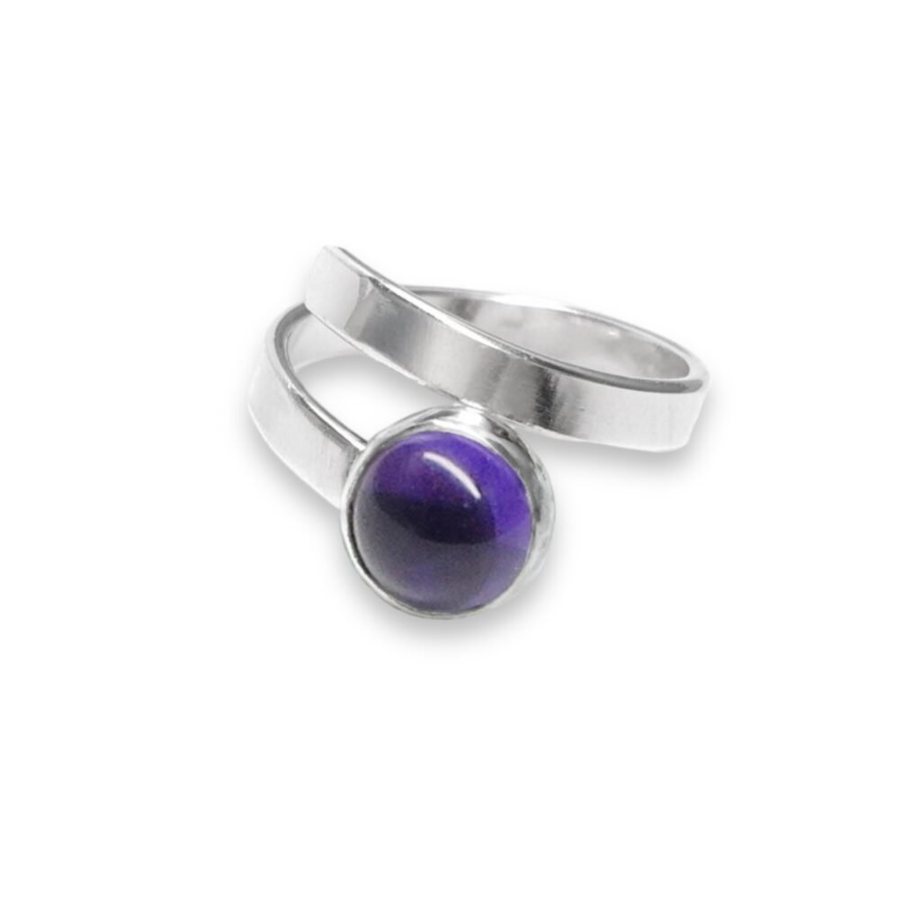 R8mm - sterling silver and 8mm Amethyst ring