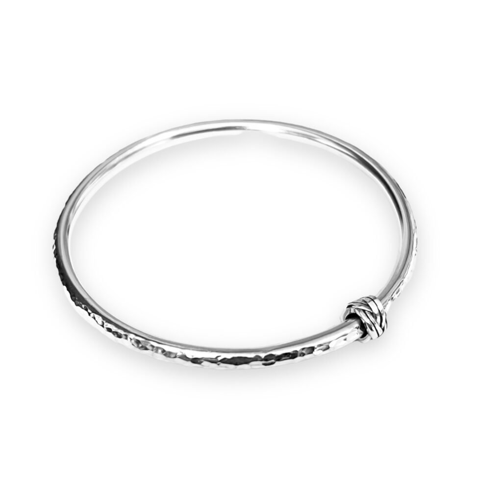 D343-sterling silver bangle with Celtic knot