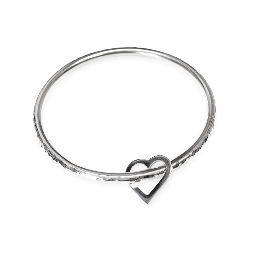 D345-sterling silver bangle with heart