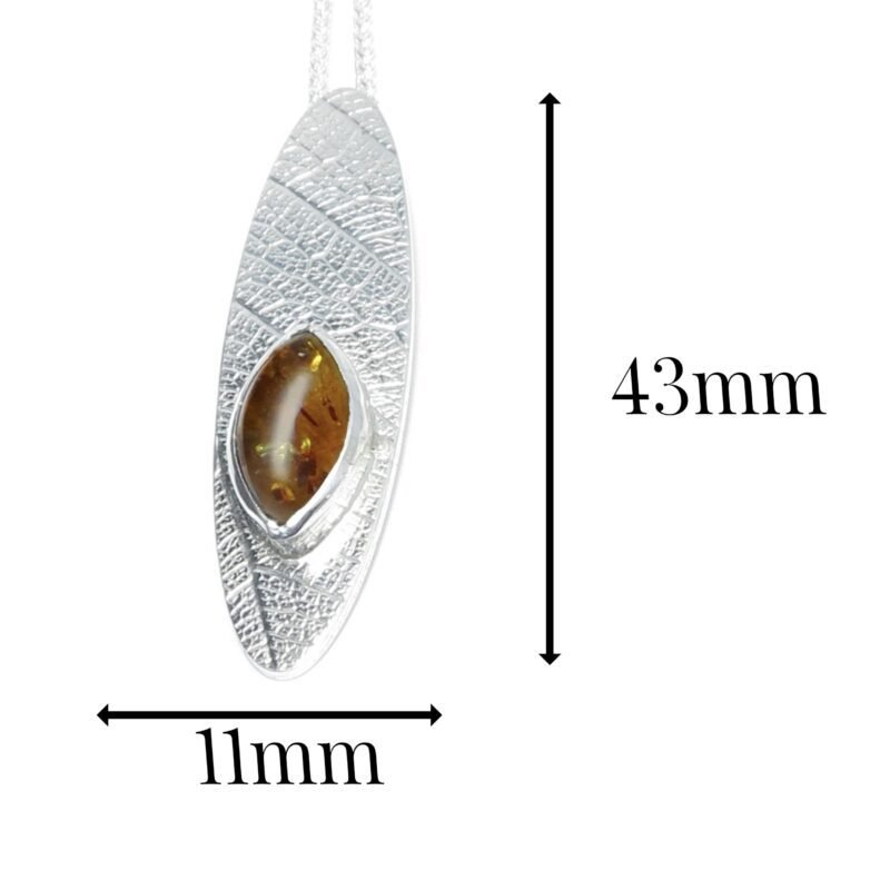 L548 - Sterling silver and Amber Pendant